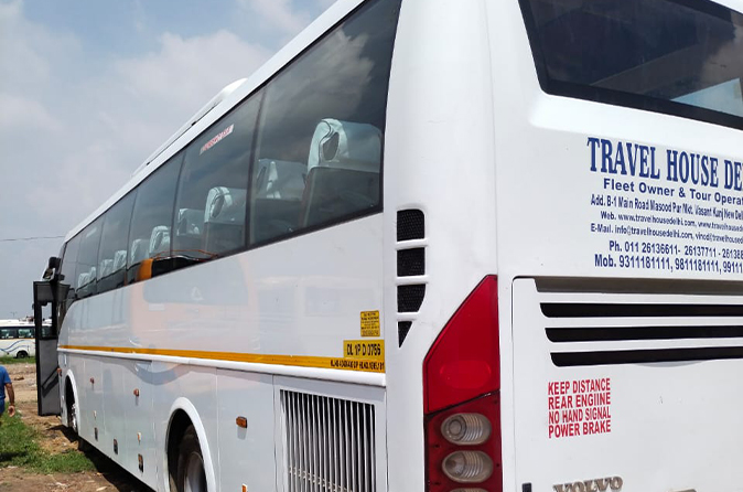 delhi amritsar bus tour package